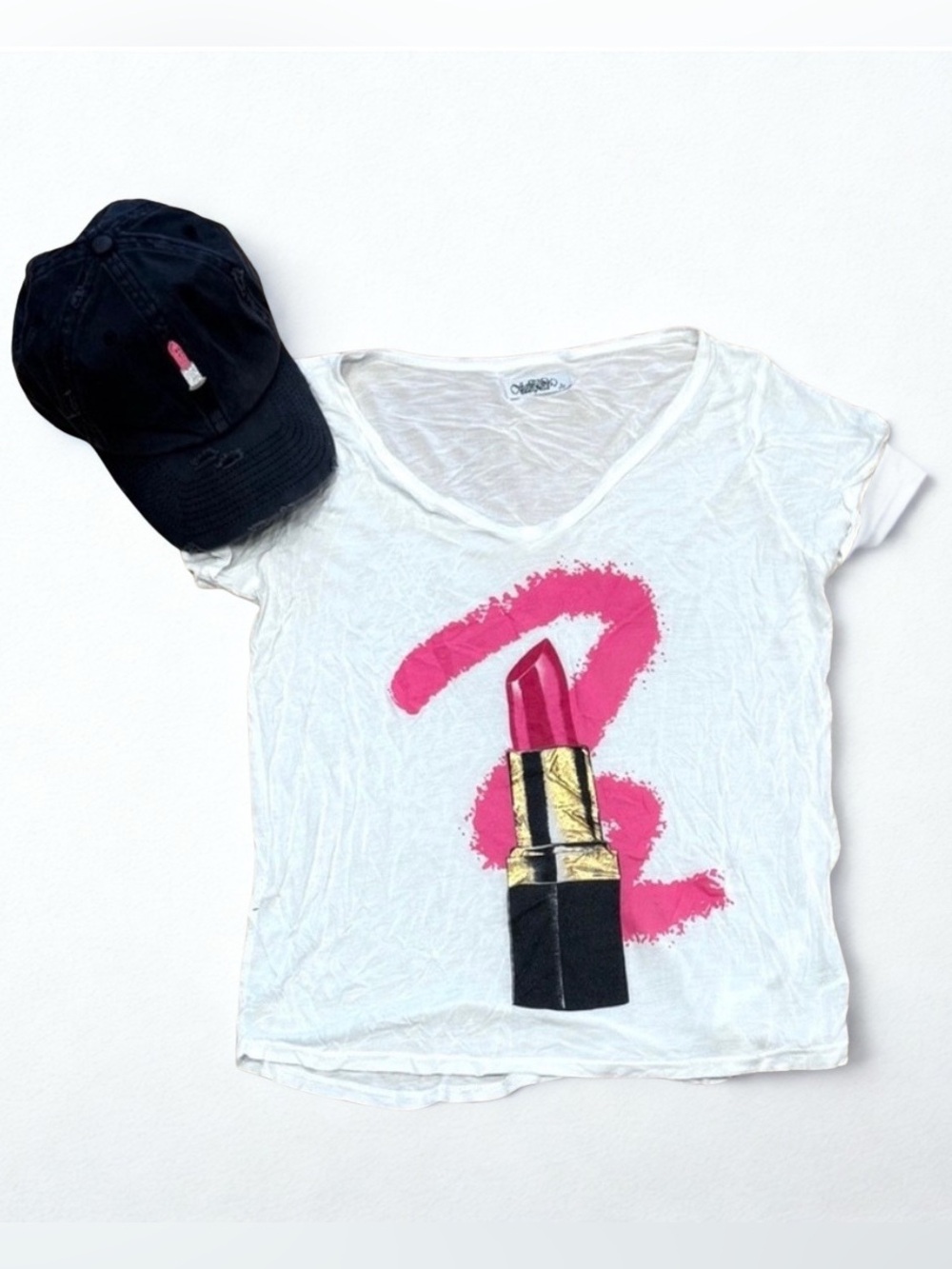Lauren Moshi White V-Neck w/ Pink Lipstick Design, Limited Edition, S